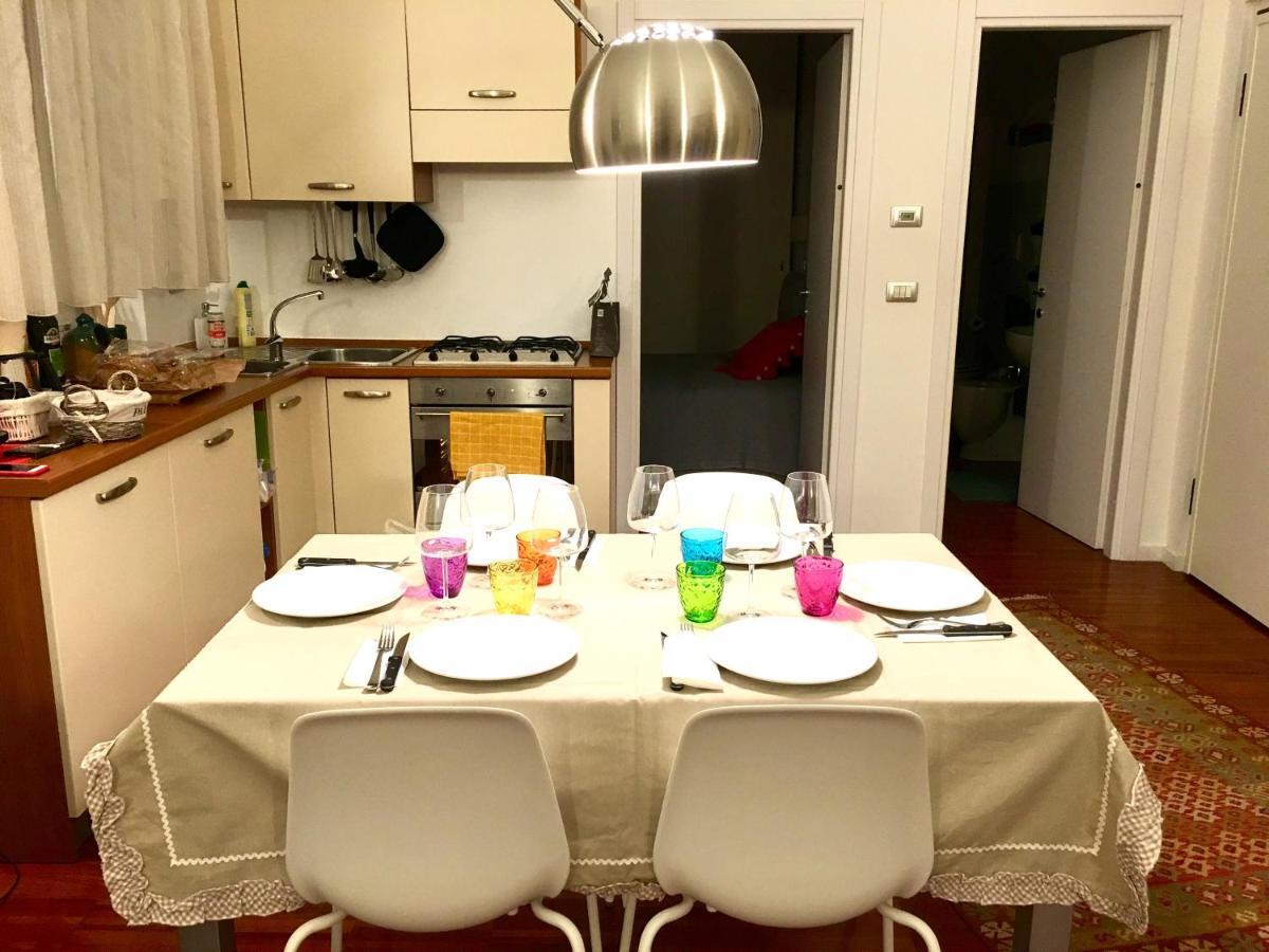 Ferienwohnung A Casa Di Enza Bologna Exterior foto